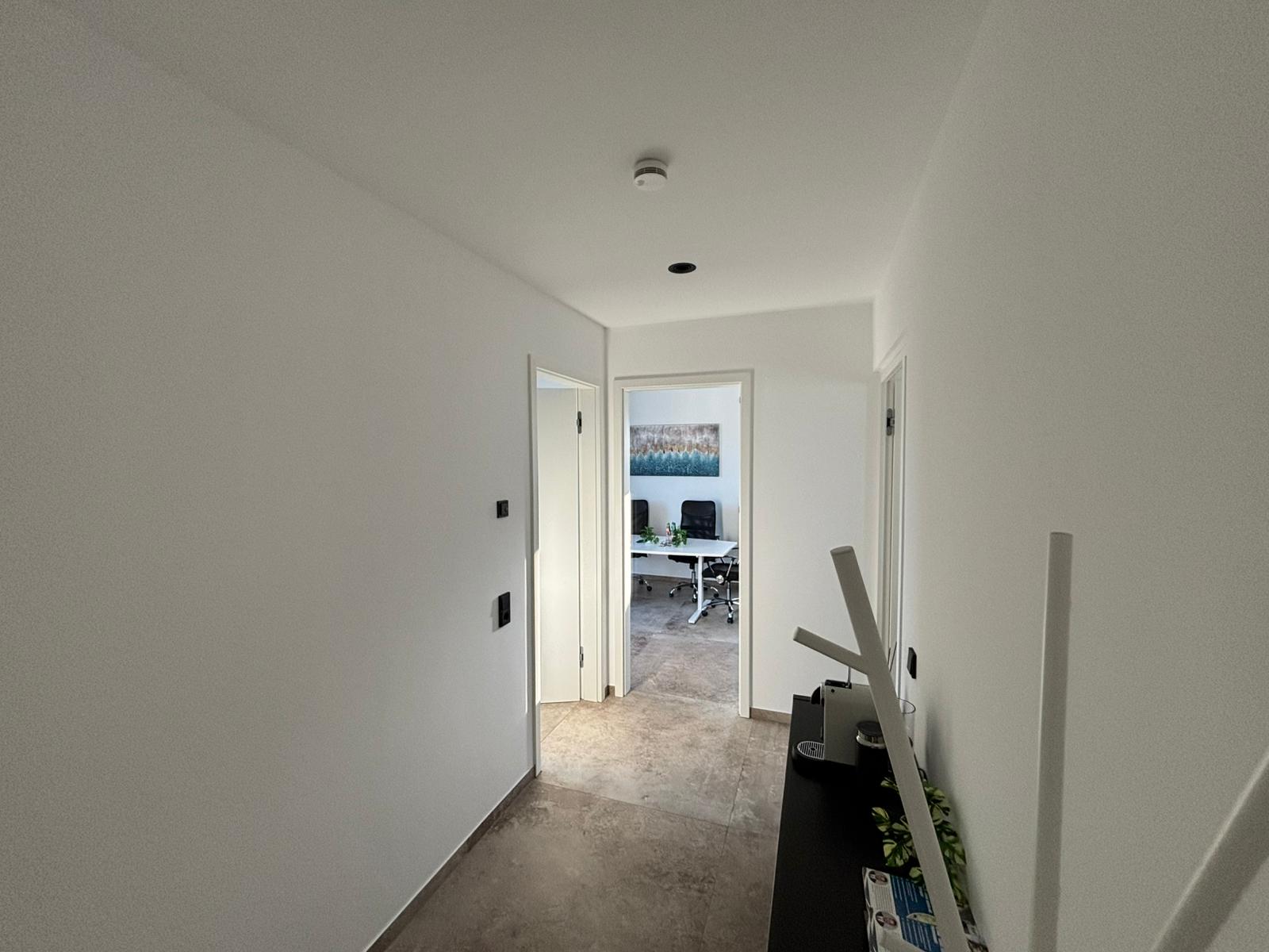 Flur mit Blick zum Schlafzimmer